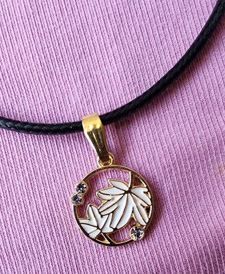 Mahitex White Leaf Pendant - Black Cord Necklace Alloy Necklace