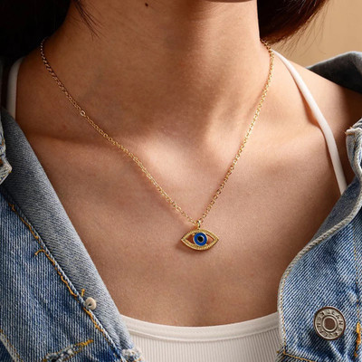 Vembley Single Layered Blue Evil Eye Pendant Necklace For Ladies Gold-plated Plated Alloy Necklace