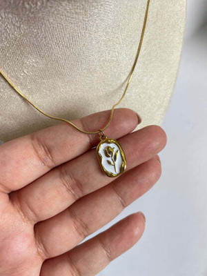 Winnifred Winnifred Anti Tarnish Stainless Steel Gold White Rose Necklaces Gold-plated Plated Stainless Steel Necklace
