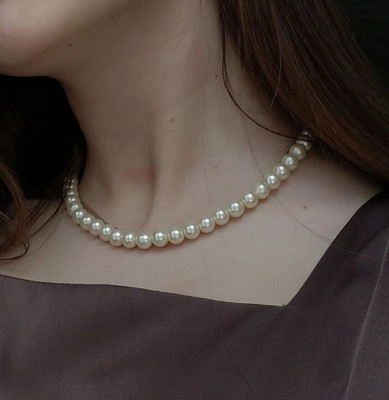 DIVINOOR Pearl / Moti Mala for Girls and Women Pearl Stone Necklace