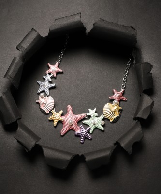 SOHI Women's Multicolour Metallic Starfish Necklace Silver Plated Alloy Necklace