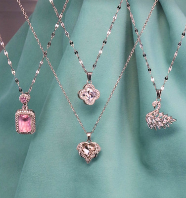VertexMart Elegant Sparkle Combo Metal Necklace