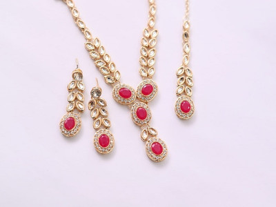 Krishaa Enterprises Alloy Gold-plated Red, Gold Jewellery Set(Pack of 1)