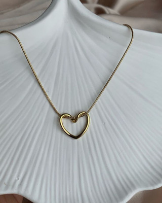 packnpromo Anti Tarnish Love Heart Pendant Necklace Chain For Women Stainless Steel Necklace