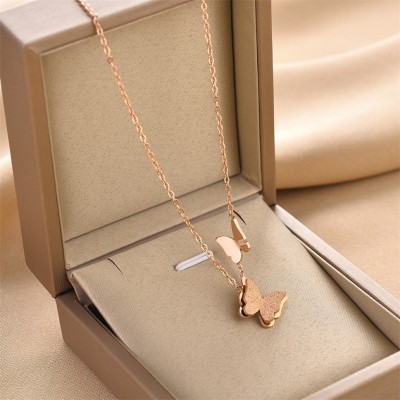 Royatto Trendy Collarbone Butterfly Clavicle Jewelry Exquisite Charm Cute Lady Neck B109 Cubic Zirconia Brass Plated Copper Necklace