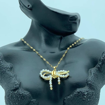 Dressberry Bow Charm Dual Anti-Tarnish Necklace with Pearls and Gold Gold-plated Plated Stainless Steel Chain