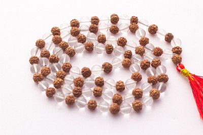 Anandam Crystal Stone Chain