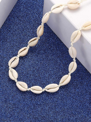 Kairangi Coral Metal Necklace