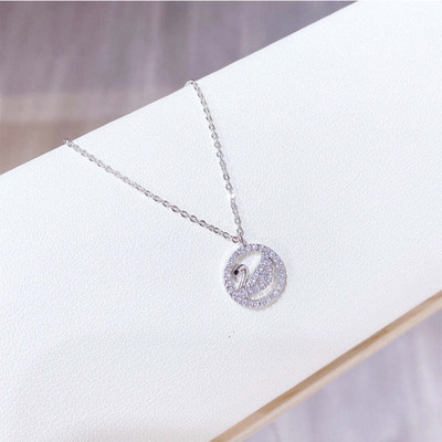 Vembley Charming Platinum Embedded Circle Swan Pendant for women Silver Plated Alloy Necklace