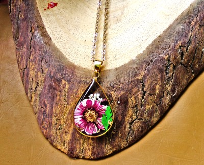 Varico Real Dried Flower resin Water Drop pendent necklace Gold-plated Plated Resin Necklace