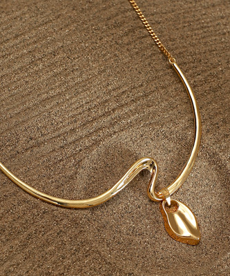 SOHI The Ripple-Shell Collar Necklace Gold-plated Plated Alloy Necklace