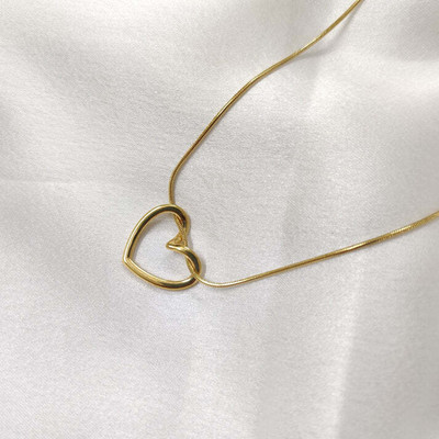 Gleve Gleve Anti Tarnish Stainlees Steel Gold Delicate Heart Necklace Crystal Gold-plated Plated Stainless Steel Necklace