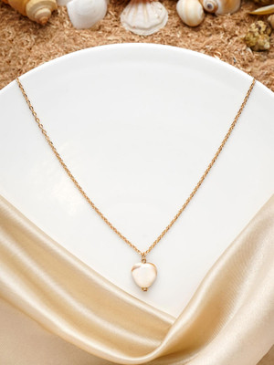 Officially Gorgeous EVERSTYLISH Shell Pendant Necklace for Women, Everyday Wear Minimalist Jewelry Gold-plated Plated Alloy Necklace