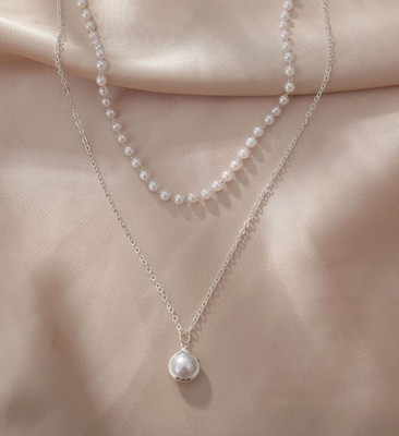 Vembley Vembley Silver Plated Pearl Pendant Necklace for Women Silver Plated Alloy Chain