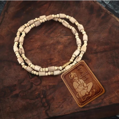 Green Spiritual Shree Bageshwar dham tulsi mala with locket Wood Chain