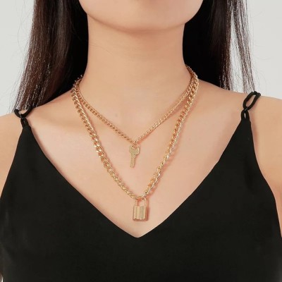 Vembley Vembly Stylish Gold-plated Double Layered Lock And key Necklace Gold-plated Plated Copper Necklace