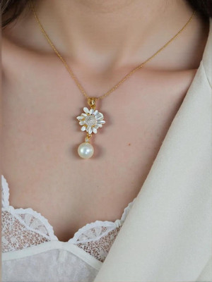 LP JEWELS Daisy Flower Pendant Necklace with Pearl Drop for Women Gold-plated Plated Alloy Chain