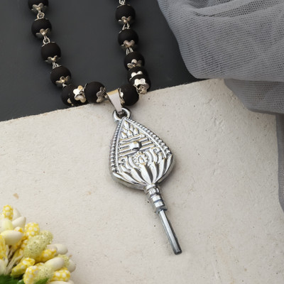 MK Gallery Murugan Astra Karungali Mala Silver Plated Brass Chain Set