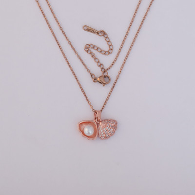 stocksy Sparkling Rose Gold Seashell Pendant with Pearl Copper Plated Metal Chain