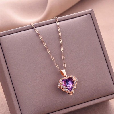 CLONEO Purple (Pink) Diamond Attached Heart Shape Pendant with Chain Rose Gold Plated Brass Necklace