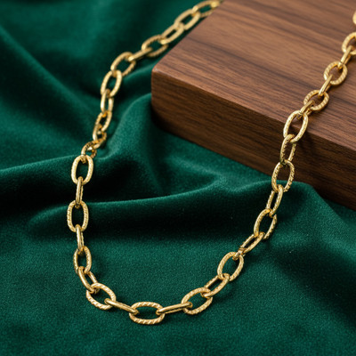 Saizen Bold and Stylish Stainless Steel Gold Plated Link chain necklace for women/Girl Gold-plated Plated Stainless Steel Chain