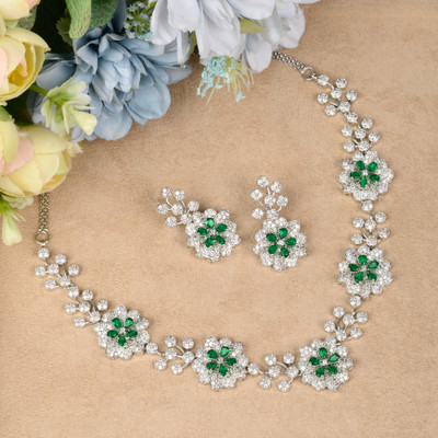 KD JEWELLERS Brass Green Jewellery Set(Pack of 1)