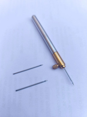 Dmak AluBrass French Embroidery Tambour Beading Tools with 3 Different Crochet Hook Hand Sewing Needle(Embroidery Needle 0.9/1.0 /1.10 Pack of 3)