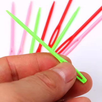 ADW CRAFT'S Large Eye Plastic Needle(Size-7 cm, Pack of 1)|Big Eye Plastic Needle Hand Sewing Needle(Ball Point Needle, Darners Needle, Embroidery Needle, Crochet Needle 7 cm Pack of 1)