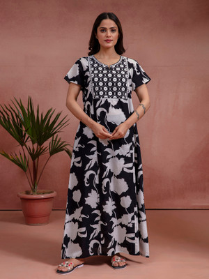 NIHSAMAH Women Nighty(Black)