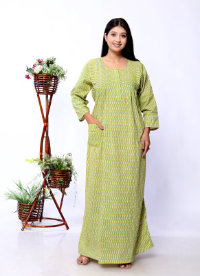 Savicreation Women Nighty(Green)
