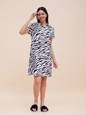 SWEET DREAMS Women Nighty(White, Black)