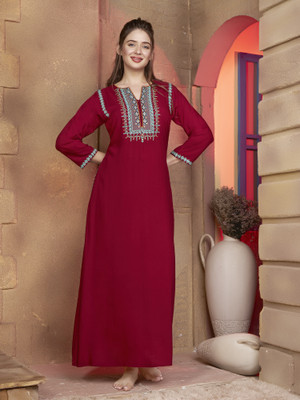 Sanaa Women Nighty(Maroon)