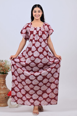 The Ravi Gold Print Women Nighty(Multicolor)