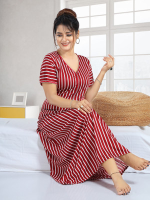 capasino Women Nighty(Maroon)