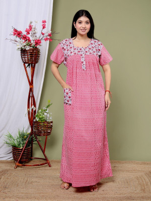 HouseOfCommon Women Nighty with Robe(Multicolor)