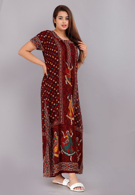 Homezilla Women Nighty(Maroon)
