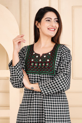 MAYA PRINT Women Nighty(Green)