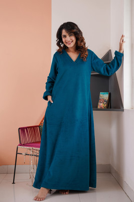 Feathers Closet Women Nighty(Dark Green)