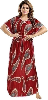 HouseOfCommon Women Nighty with Robe(Maroon)