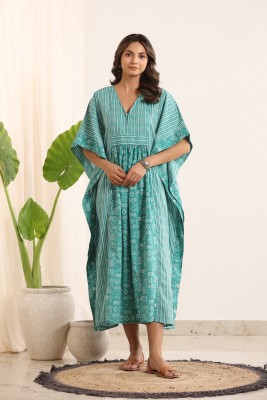 Sanskrutihomes Women Nighty(Light Green)