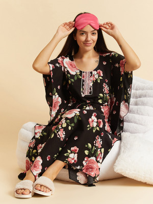 SWEET DREAMS Women Nighty(Black)