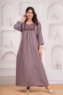DGSM CRAFT Women Nighty(Maroon)