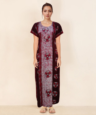 DreamBe Women Nighty(Maroon)