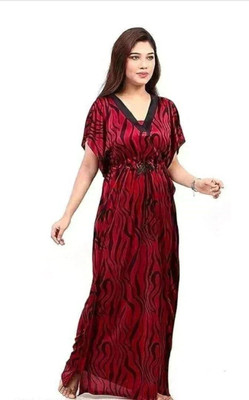 HouseOfCommon Women Nighty(Maroon)