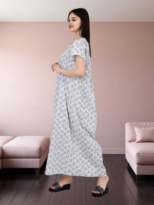 UTTRAKHAND CLOTHHOUSE Women Nighty(White, Black)