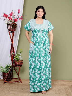 HouseOfCommon Women Nighty with Robe(Multicolor)