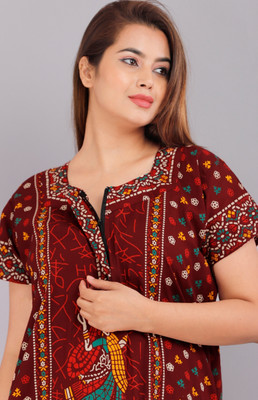 Homezilla Women Nighty(Maroon)