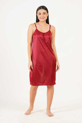 AuraGlow Women Nighty(Maroon)
