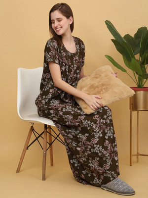 SWEET DREAMS Women Nighty(Green)
