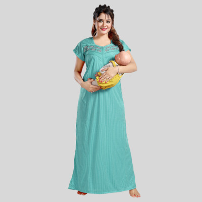 Gutthi Women Nighty(Green)